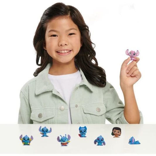 Collectible figurines - DISNEY - Stitch Collector's Box - 8 exclusive figurines including 1 rare one