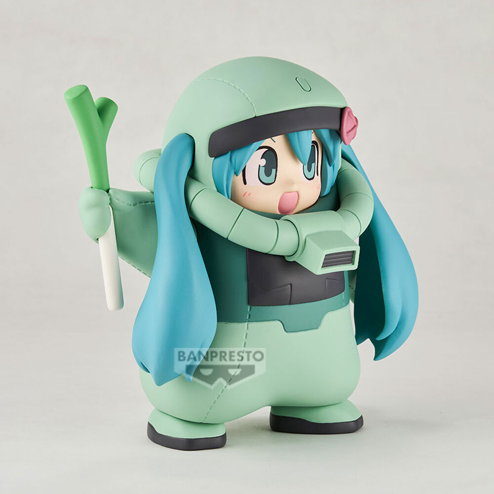 Mobile Suit Gundam Hatsune Miku 45th Anniversary figure 15cm