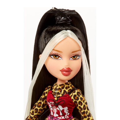 Bratz Stylin Jade doll + t-shirt