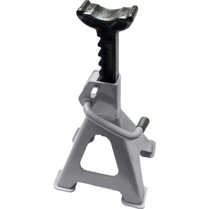 2 candles with 3T cogwheel